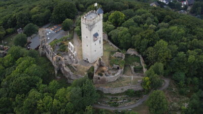 Niederdürenbach: Burg Olbrück